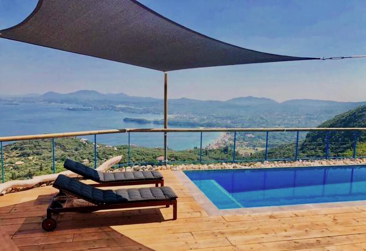 Villa Intaba: Sienna House with Riviera Views and Pool Pyrgi  Exterior photo